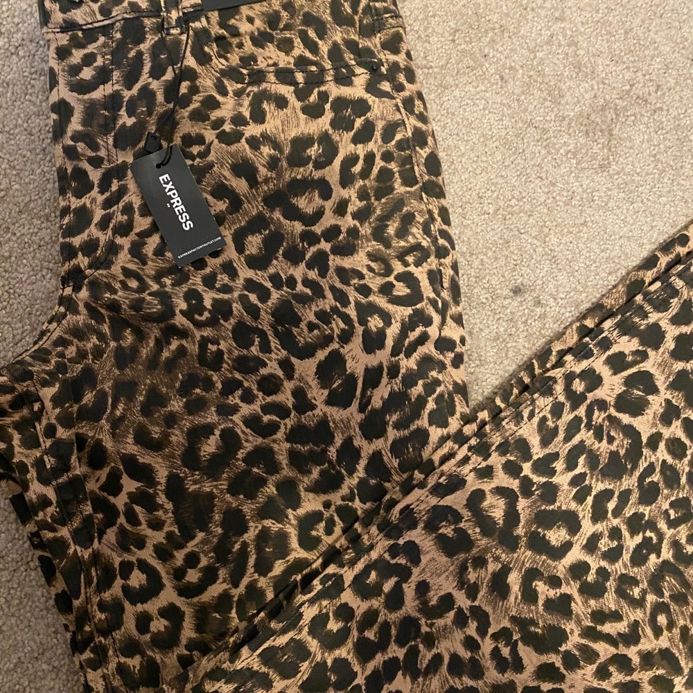 Express Jeans - Picture 2 of 2